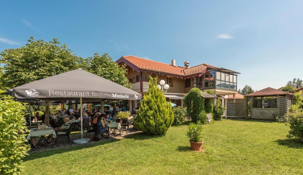 Ferienwohnungen Haus Am See Bernau am Chiemsee Exteriér fotografie